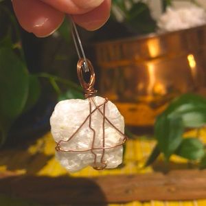 White Quartz Charm Natural Stone Wrapped in Copper Plated Wire Pendant Necklace